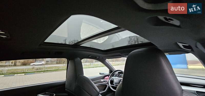 Позашляховик / Кросовер Audi e-tron 2020 в Тернополі