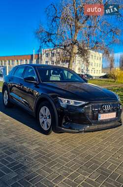 Позашляховик / Кросовер Audi e-tron 2020 в Кременчуці