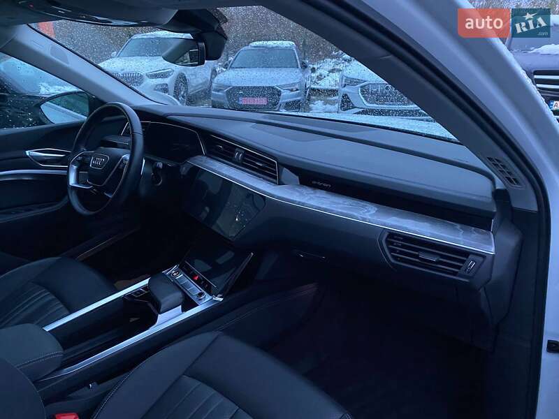 Позашляховик / Кросовер Audi e-tron 2020 в Львові