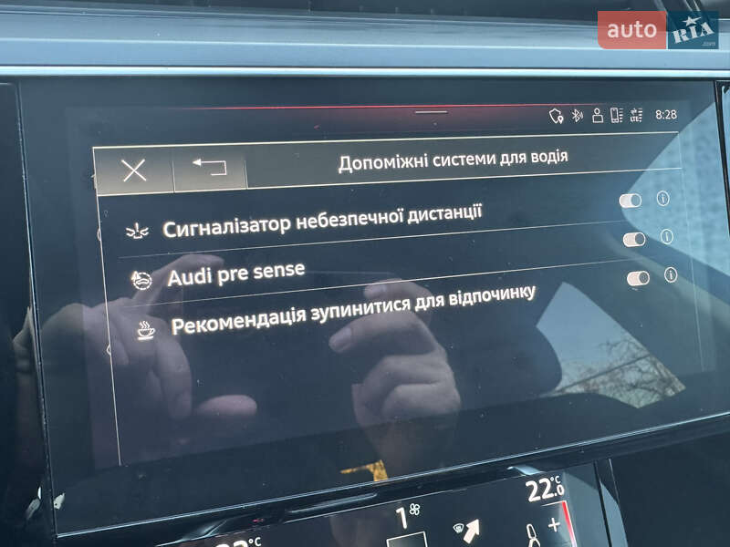 Внедорожник / Кроссовер Audi e-tron 2022 в Мукачево