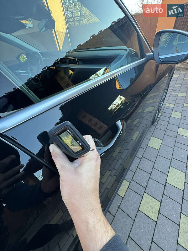 Внедорожник / Кроссовер Audi e-tron 2022 в Мукачево