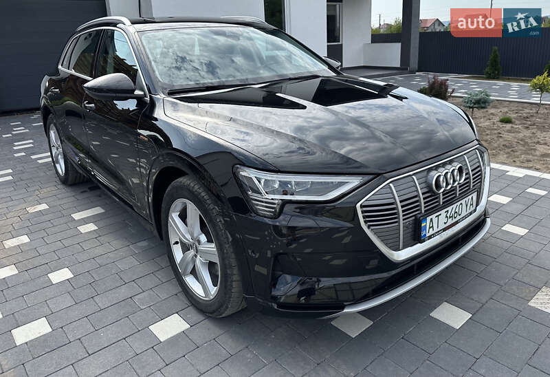 Позашляховик / Кросовер Audi e-tron 2020 в Коломиї