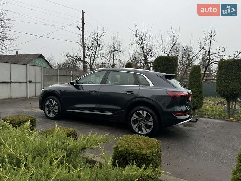Позашляховик / Кросовер Audi e-tron 2020 в Харкові фото 6 Позашляховик / Кросовер Audi e-tron 2020 в Харкові