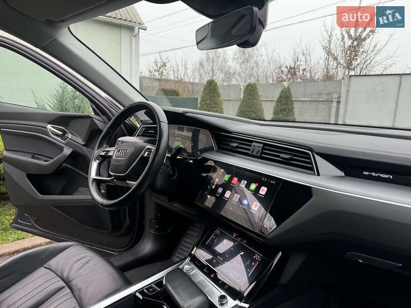 Позашляховик / Кросовер Audi e-tron 2020 в Харкові фото 33 Позашляховик / Кросовер Audi e-tron 2020 в Харкові