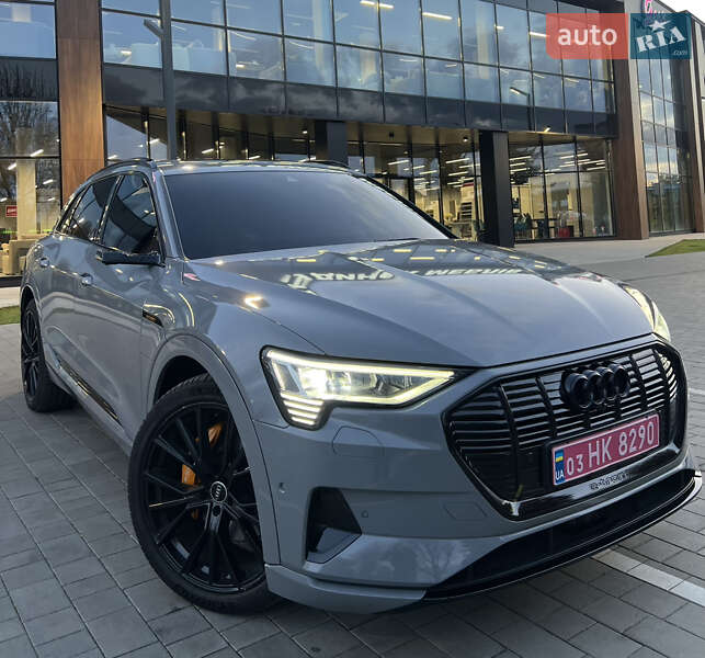 Audi e-tron 2020