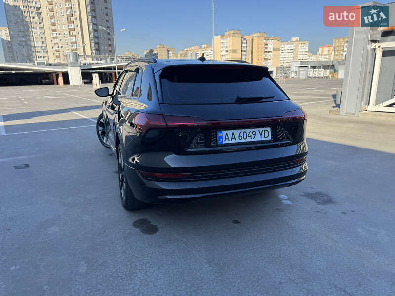 Внедорожник / Кроссовер Audi e-tron 2020 в Киеве