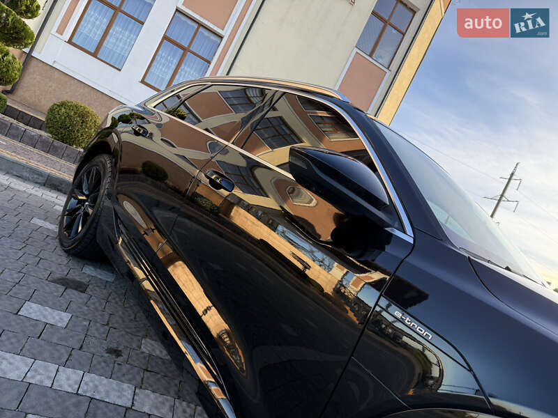 Внедорожник / Кроссовер Audi e-tron 2020 в Львове фото 20 Внедорожник / Кроссовер Audi e-tron 2020 в Львове