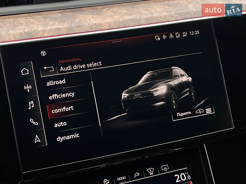 Внедорожник / Кроссовер Audi e-tron 2023 в Луцке