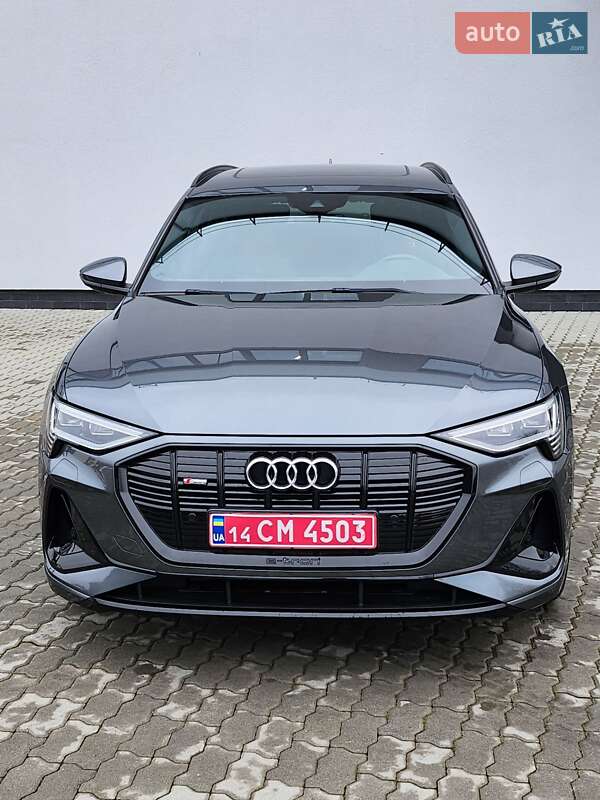 Внедорожник / Кроссовер Audi e-tron 2021 в Бориславе