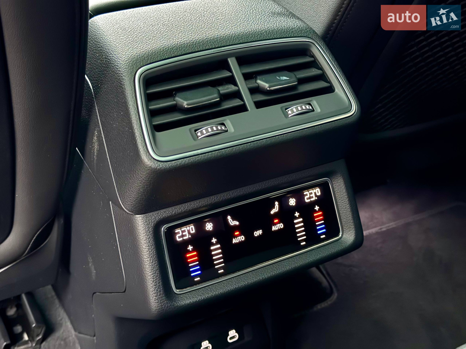 2022 Audi e-tron - мініатюра 35