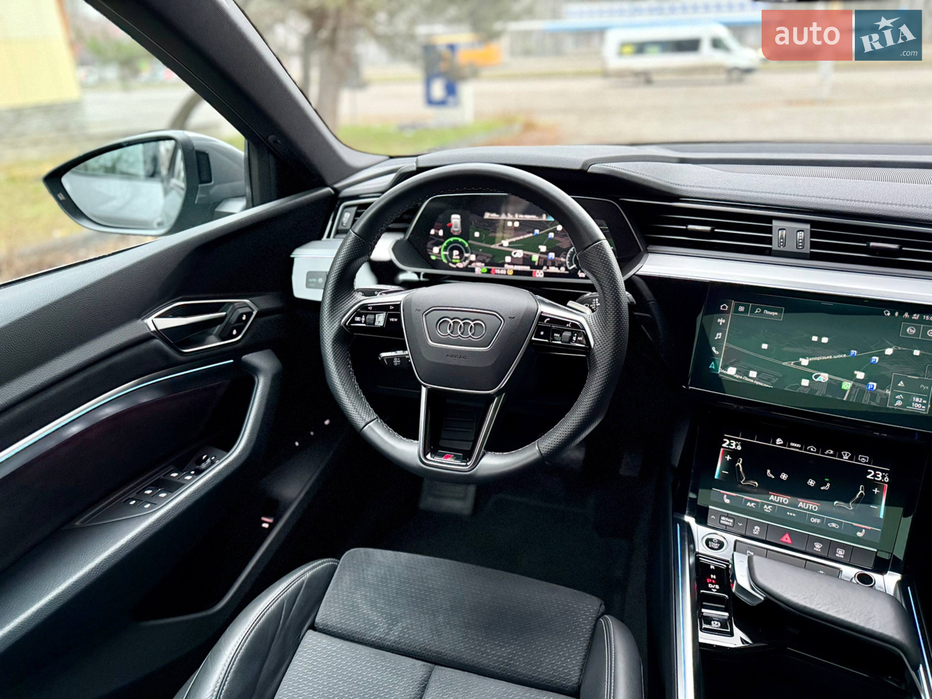 2022 Audi e-tron - мініатюра 37