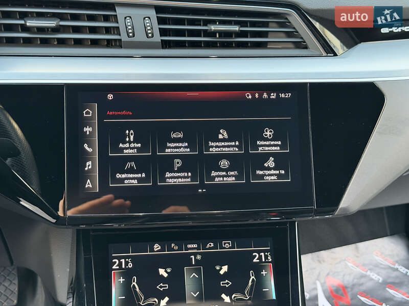 Внедорожник / Кроссовер Audi e-tron 2022 в Ужгороде