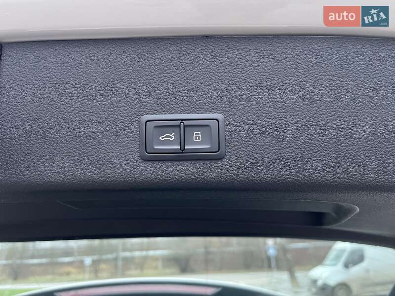 Внедорожник / Кроссовер Audi e-tron 2020 в Луцке