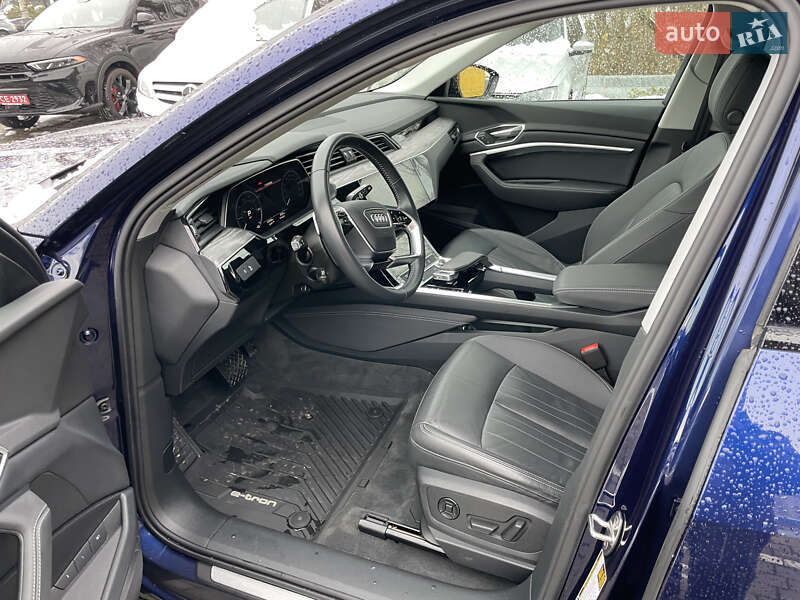 Внедорожник / Кроссовер Audi e-tron 2020 в Львове