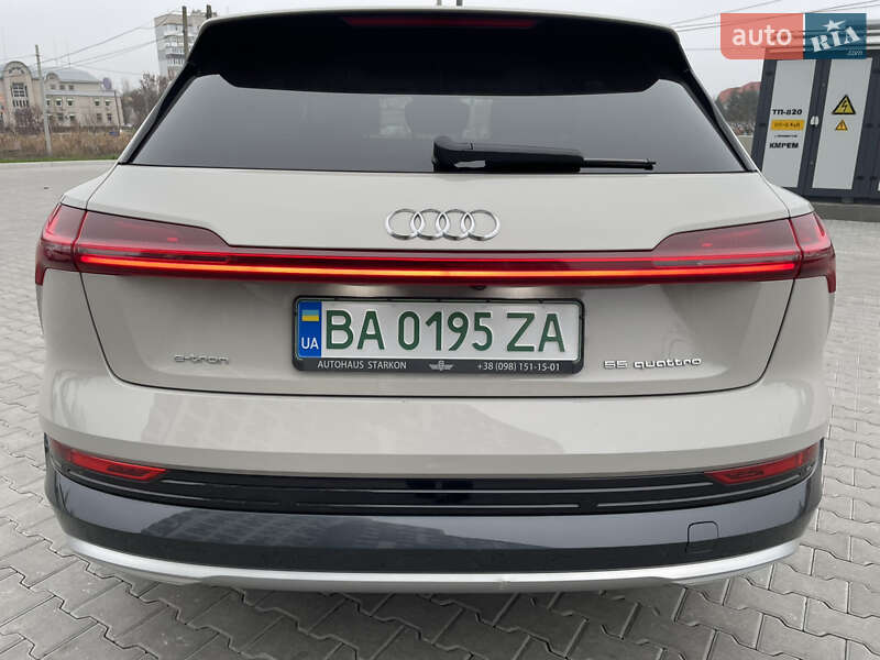 Внедорожник / Кроссовер Audi e-tron 2018 в Кропивницком