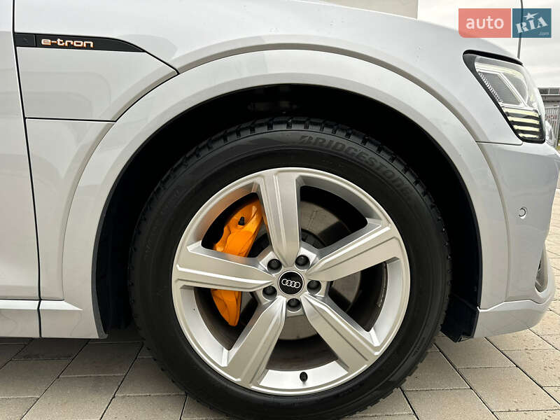 Внедорожник / Кроссовер Audi e-tron 2021 в Мукачево фото 5 Внедорожник / Кроссовер Audi e-tron 2021 в Мукачево