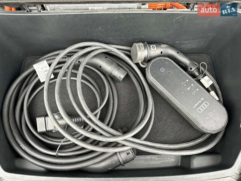 Внедорожник / Кроссовер Audi e-tron 2021 в Мукачево фото 11 Внедорожник / Кроссовер Audi e-tron 2021 в Мукачево