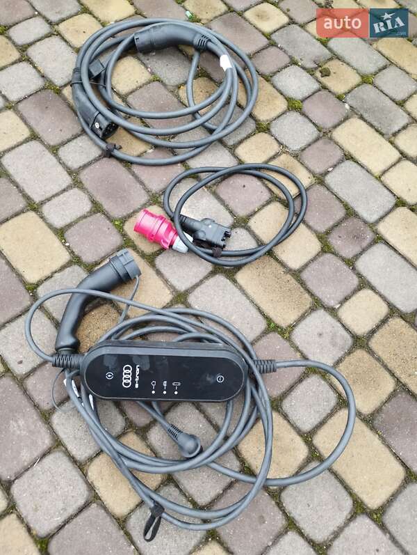Внедорожник / Кроссовер Audi e-tron 2020 в Хмельницком фото 28 Внедорожник / Кроссовер Audi e-tron 2020 в Хмельницком