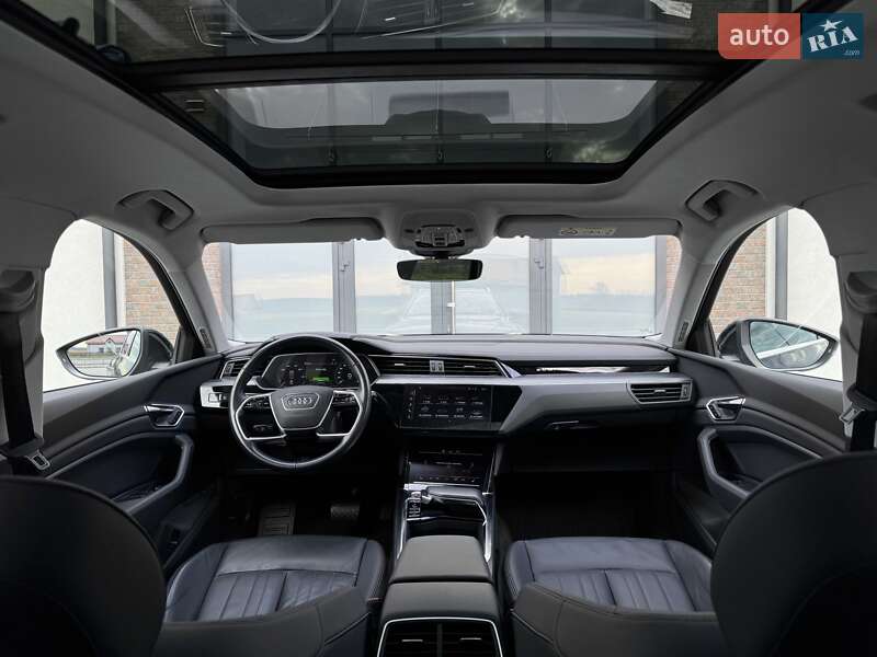 Внедорожник / Кроссовер Audi e-tron 2019 в Тернополе