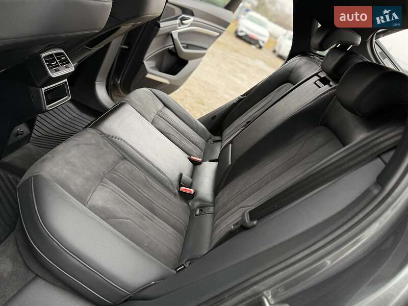 Позашляховик / Кросовер Audi e-tron 2021 в Трускавці