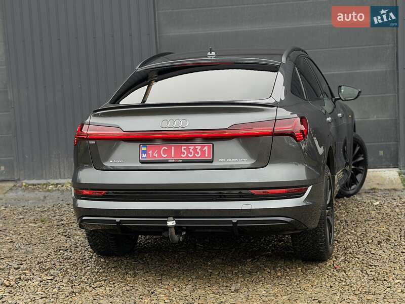 Позашляховик / Кросовер Audi e-tron 2021 в Трускавці