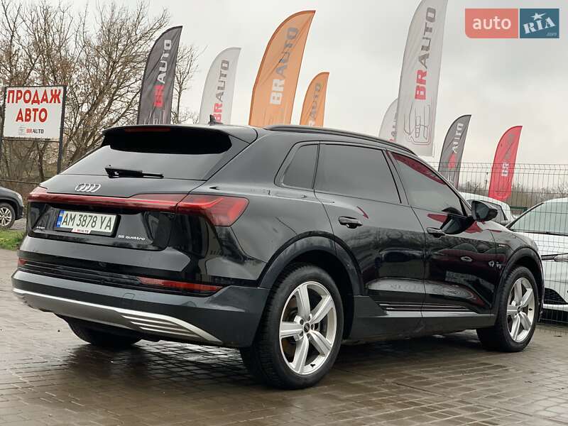 Внедорожник / Кроссовер Audi e-tron 2022 в Бердичеве