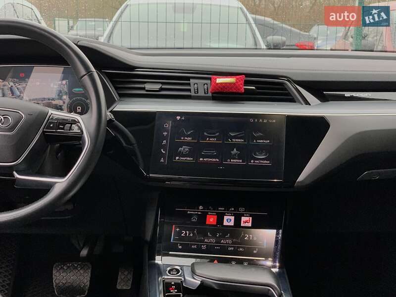 Внедорожник / Кроссовер Audi e-tron 2022 в Бердичеве