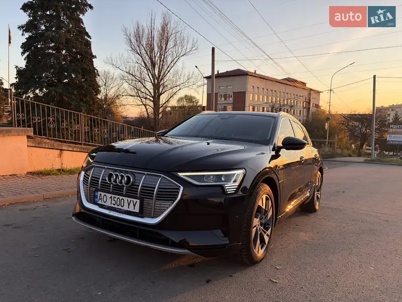 Audi e-tron 2019