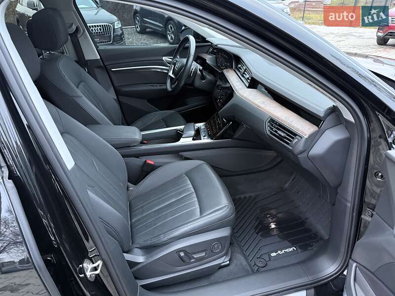 Внедорожник / Кроссовер Audi e-tron 2019 в Ужгороде фото 37 Внедорожник / Кроссовер Audi e-tron 2019 в Ужгороде