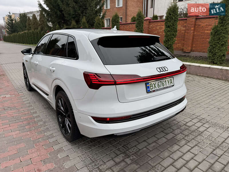Внедорожник / Кроссовер Audi e-tron 2023 в Хмельницком