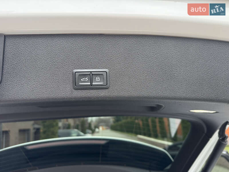 Внедорожник / Кроссовер Audi e-tron 2023 в Хмельницком