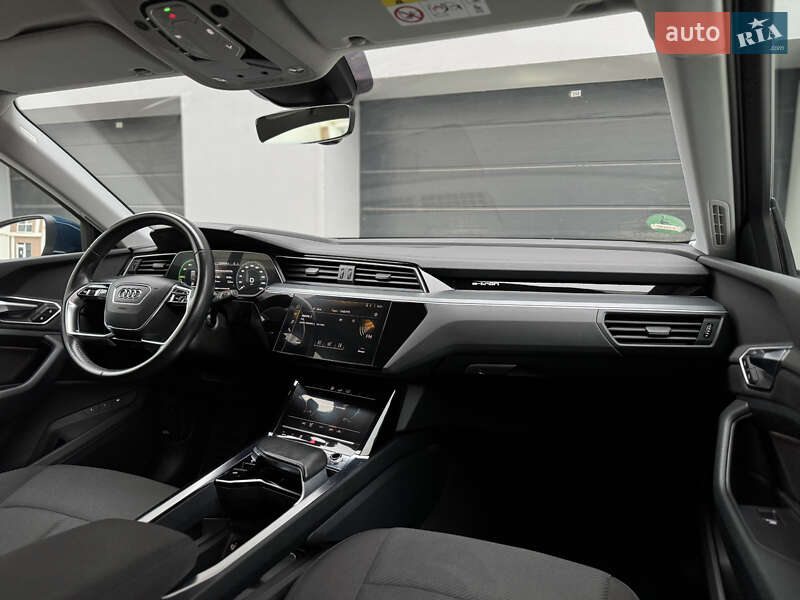 Внедорожник / Кроссовер Audi e-tron 2020 в Тернополе фото 30 Внедорожник / Кроссовер Audi e-tron 2020 в Тернополе