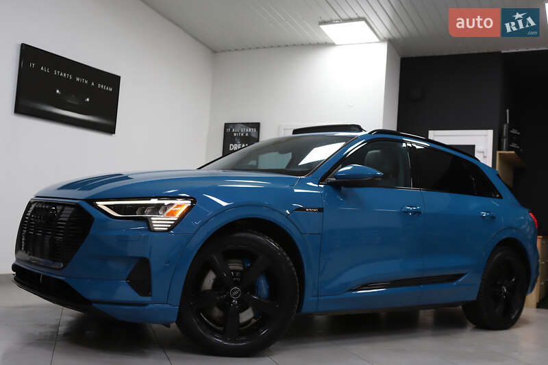 Внедорожник / Кроссовер Audi e-tron 2019 в Дрогобыче