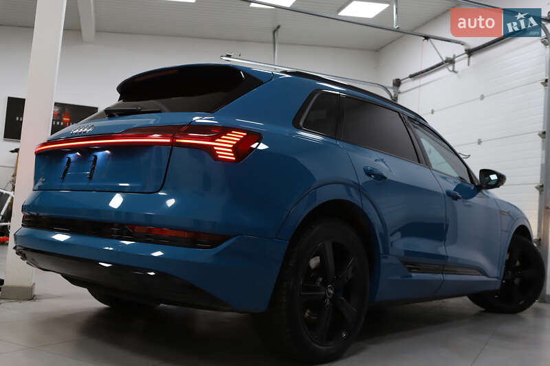 Внедорожник / Кроссовер Audi e-tron 2019 в Дрогобыче