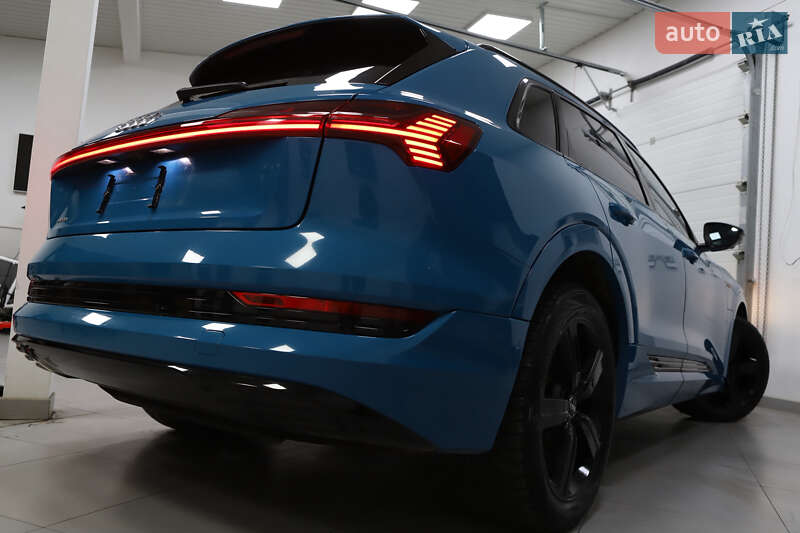 Внедорожник / Кроссовер Audi e-tron 2019 в Дрогобыче