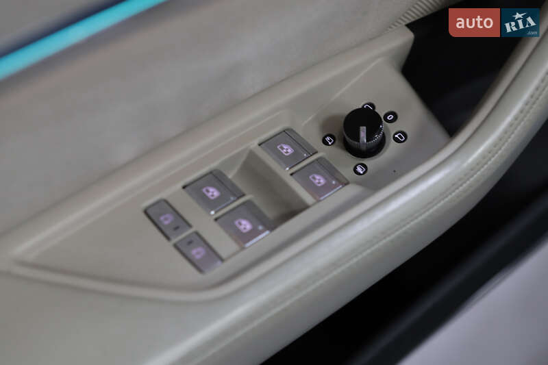 Внедорожник / Кроссовер Audi e-tron 2019 в Дрогобыче