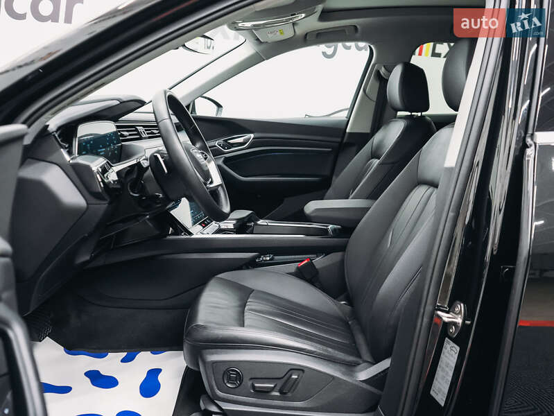 Внедорожник / Кроссовер Audi e-tron 2022 в Львове