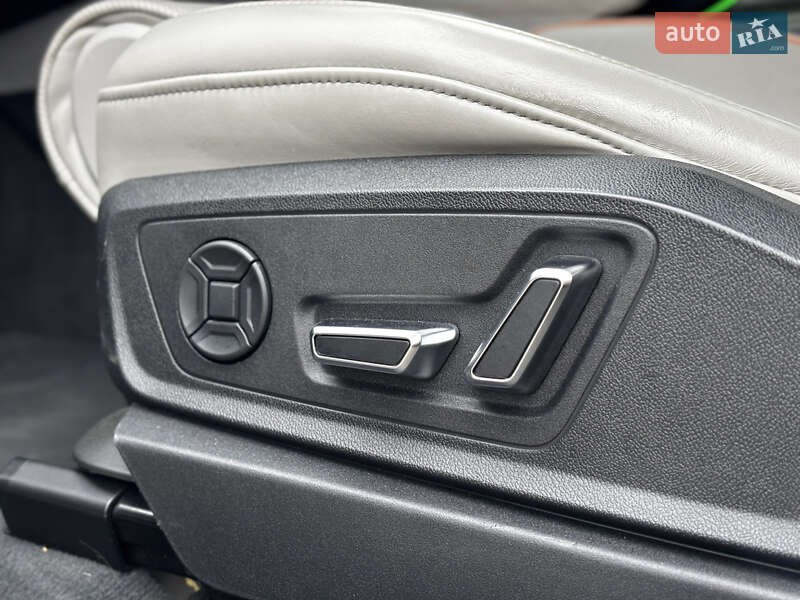 Внедорожник / Кроссовер Audi e-tron 2021 в Львове