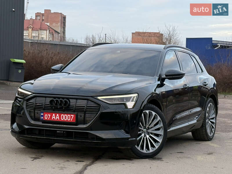 Позашляховик / Кросовер Audi e-tron 2019 в Дрогобичі