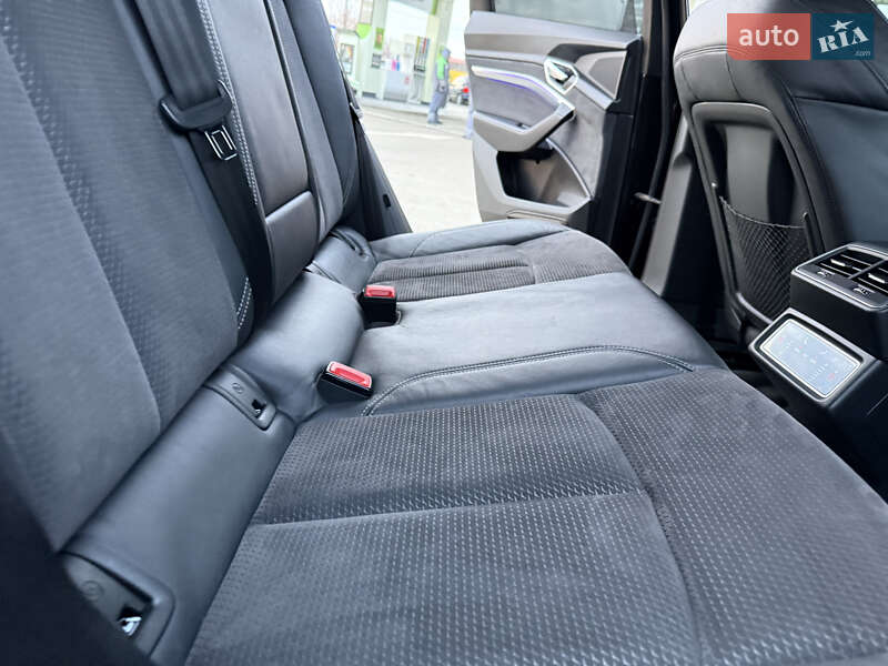 Позашляховик / Кросовер Audi e-tron 2019 в Дрогобичі