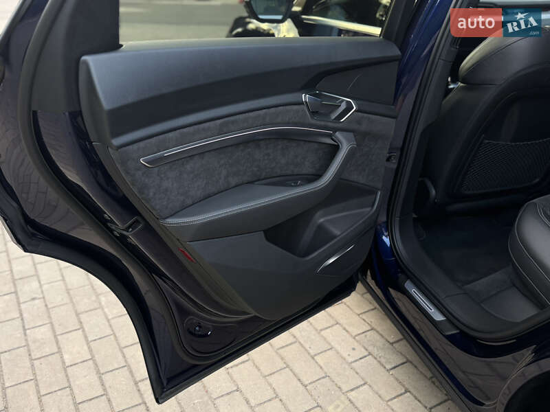 Внедорожник / Кроссовер Audi e-tron 2020 в Луцке