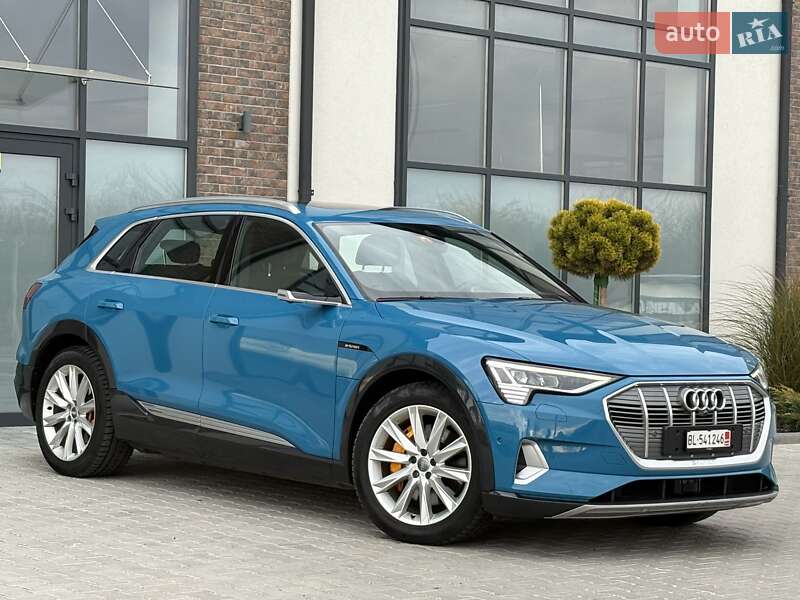Внедорожник / Кроссовер Audi e-tron 2019 в Тернополе