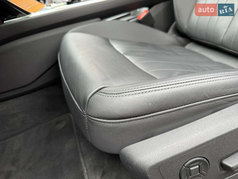 Внедорожник / Кроссовер Audi e-tron 2021 в Ровно фото 30 Внедорожник / Кроссовер Audi e-tron 2021 в Ровно
