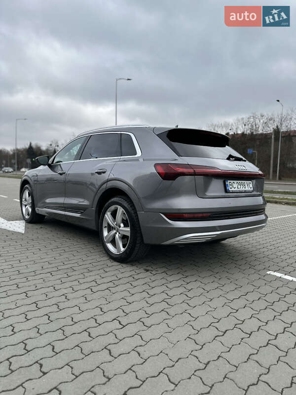 Внедорожник / Кроссовер Audi e-tron 2022 в Львове фото 9 Внедорожник / Кроссовер Audi e-tron 2022 в Львове