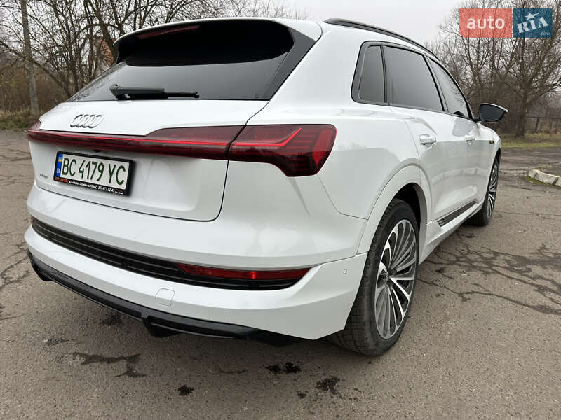 Внедорожник / Кроссовер Audi e-tron 2019 в Львове фото 9 Внедорожник / Кроссовер Audi e-tron 2019 в Львове