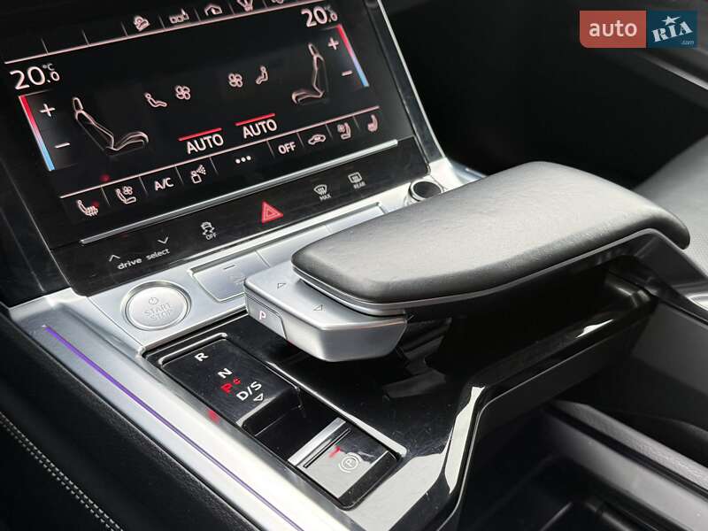 Внедорожник / Кроссовер Audi e-tron 2019 в Дрогобыче фото 46 Внедорожник / Кроссовер Audi e-tron 2019 в Дрогобыче
