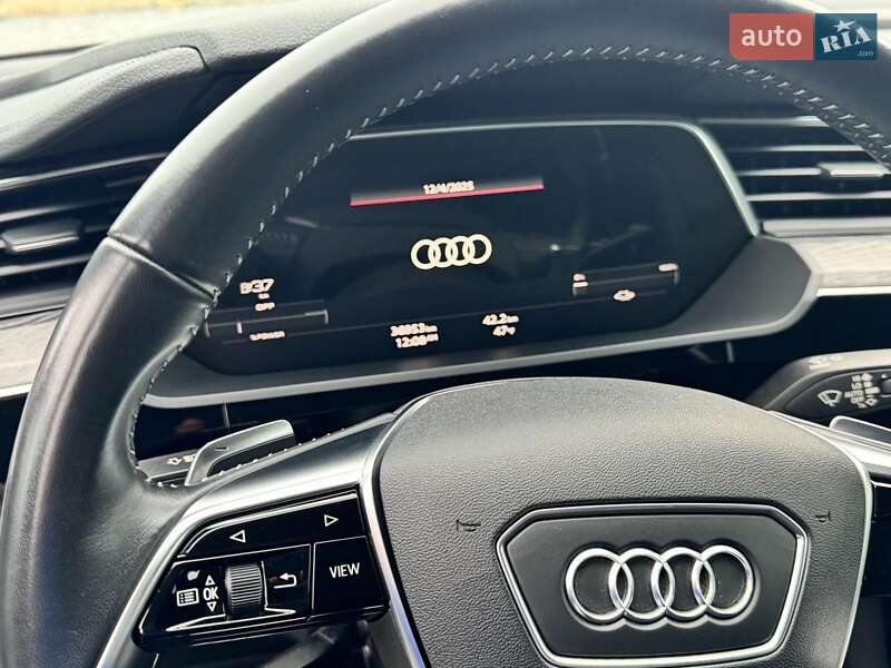Внедорожник / Кроссовер Audi e-tron 2021 в Львове фото 12 Внедорожник / Кроссовер Audi e-tron 2021 в Львове