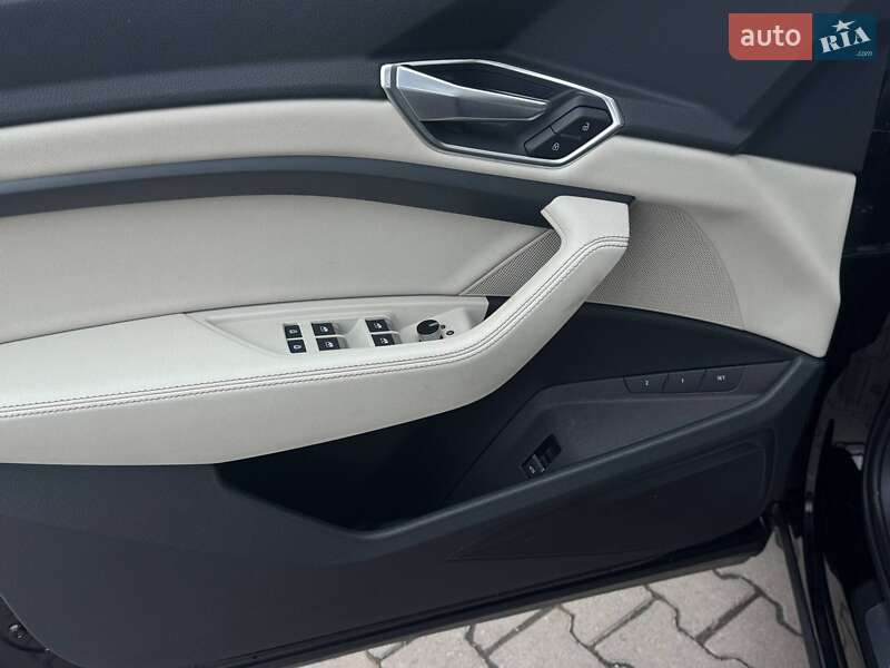 Внедорожник / Кроссовер Audi e-tron 2019 в Черновцах фото 27 Внедорожник / Кроссовер Audi e-tron 2019 в Черновцах