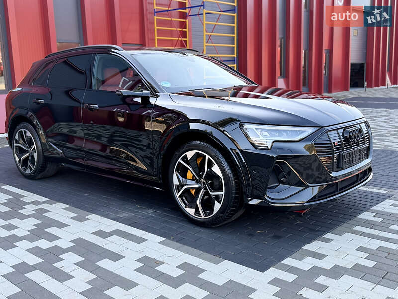 Внедорожник / Кроссовер Audi e-tron 2022 в Львове