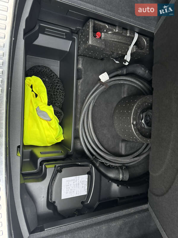 Внедорожник / Кроссовер Audi e-tron 2019 в Луцке фото 50 Внедорожник / Кроссовер Audi e-tron 2019 в Луцке